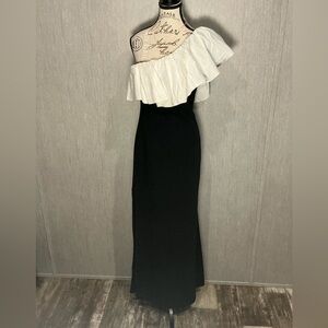 Cinq à Sept Black and White Dress Size 4